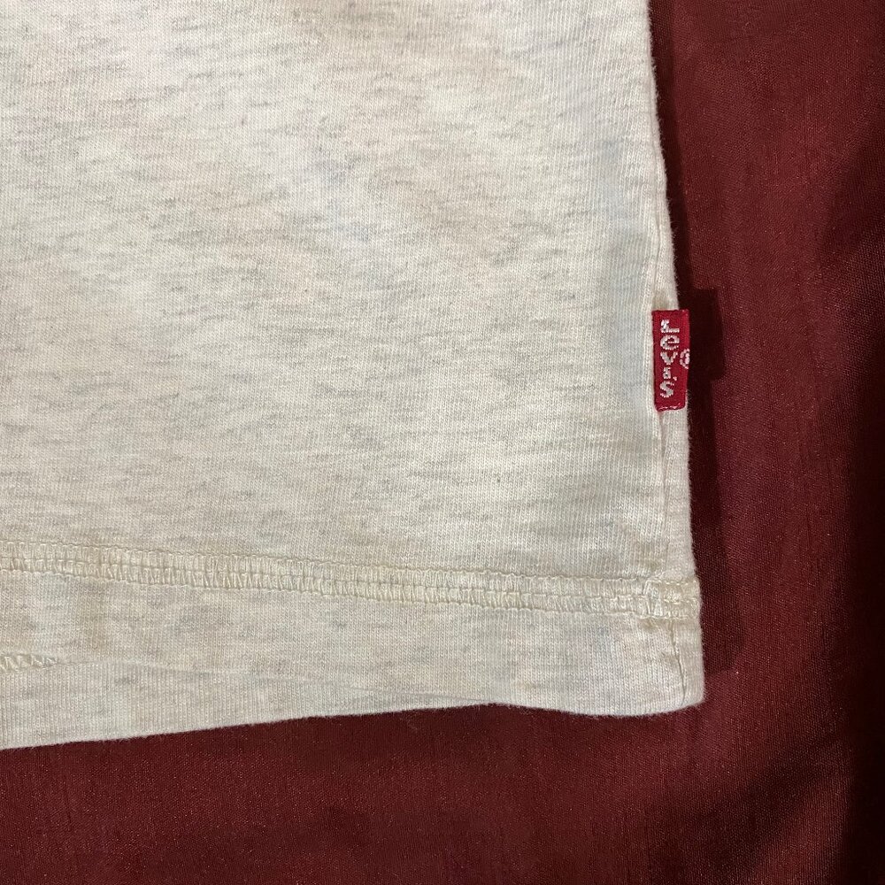Levi's Long Sleeve Jersey Henley T-shirt L - Picture 8 of 10
